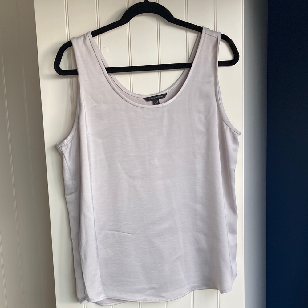 Banana Republic Women's Silver Sleeveless Top